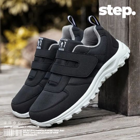 WALKING BIG FEET SPECIAL SHOES