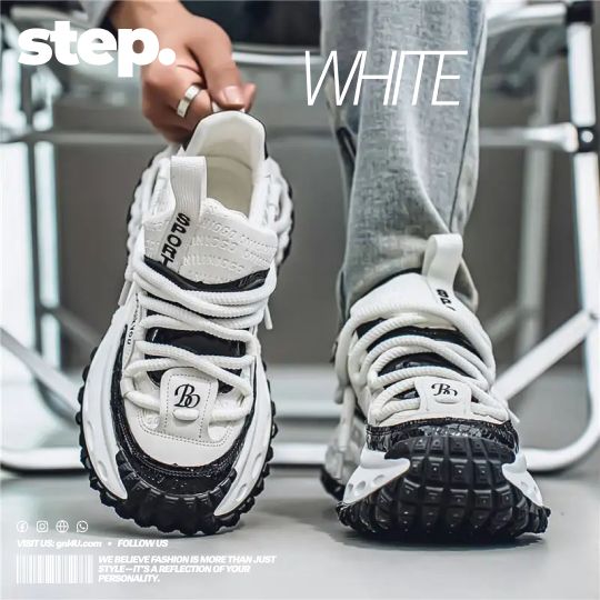 LIGHTWEIGHT SPORTS SHOES