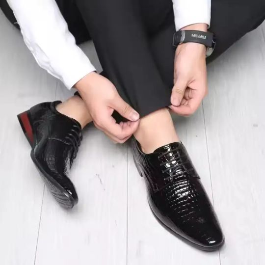 MEN'S POINTED BUSINESS LEATHER SHOES - Image 2