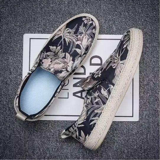 SUMMER NEW CASUAL SHOES