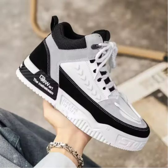 ELEVATED VERSATILE SPORTS SHOES - Image 3