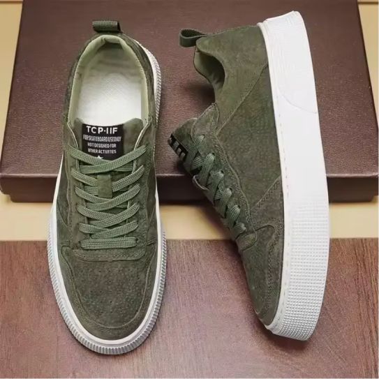 TRENDY SOLID COLOR CASUAL SHOES