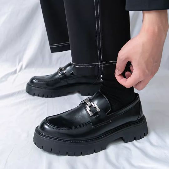 Solid Color Thick-Soled Leather Shoes