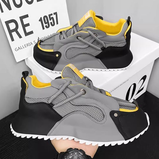 New Breathable Mesh Casual Sneaker - Image 3