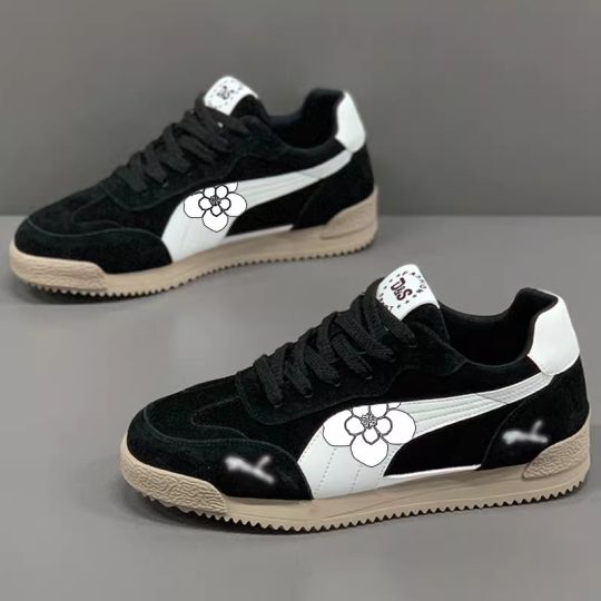 Breathable Fabric Low-Top Comfortable Sneakers